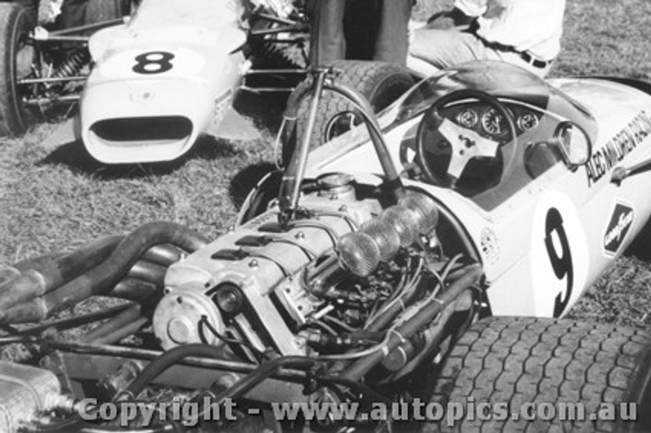 69536 - Max Stewart Mildren Waggot 1598cc - Oran Park 1969