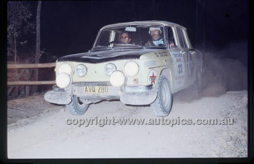 71-Southern Cross Rally 1971 - Code - 71-T-SCross-094