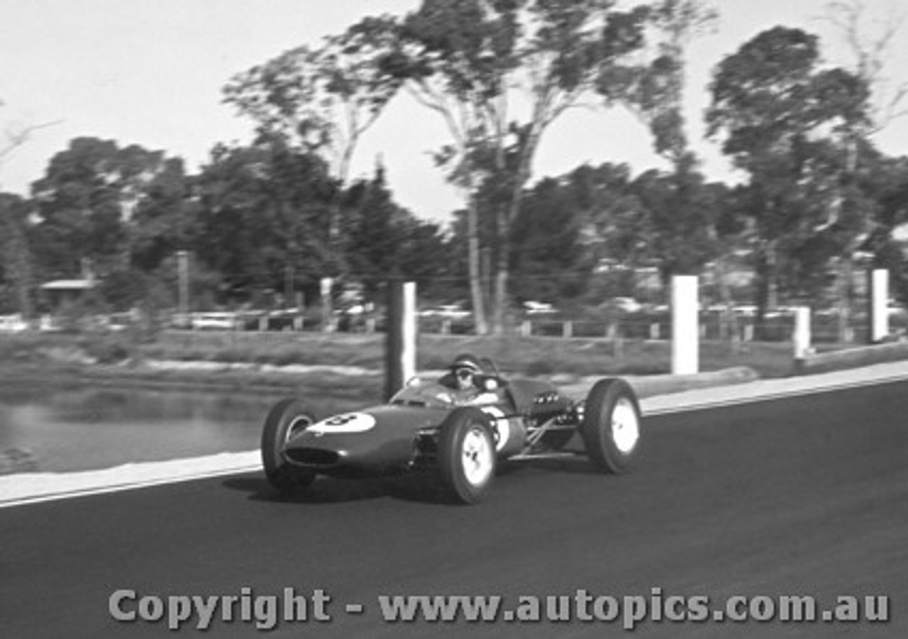 62512 - J. Clark Lotus 21 Climax -  Sandown 1962