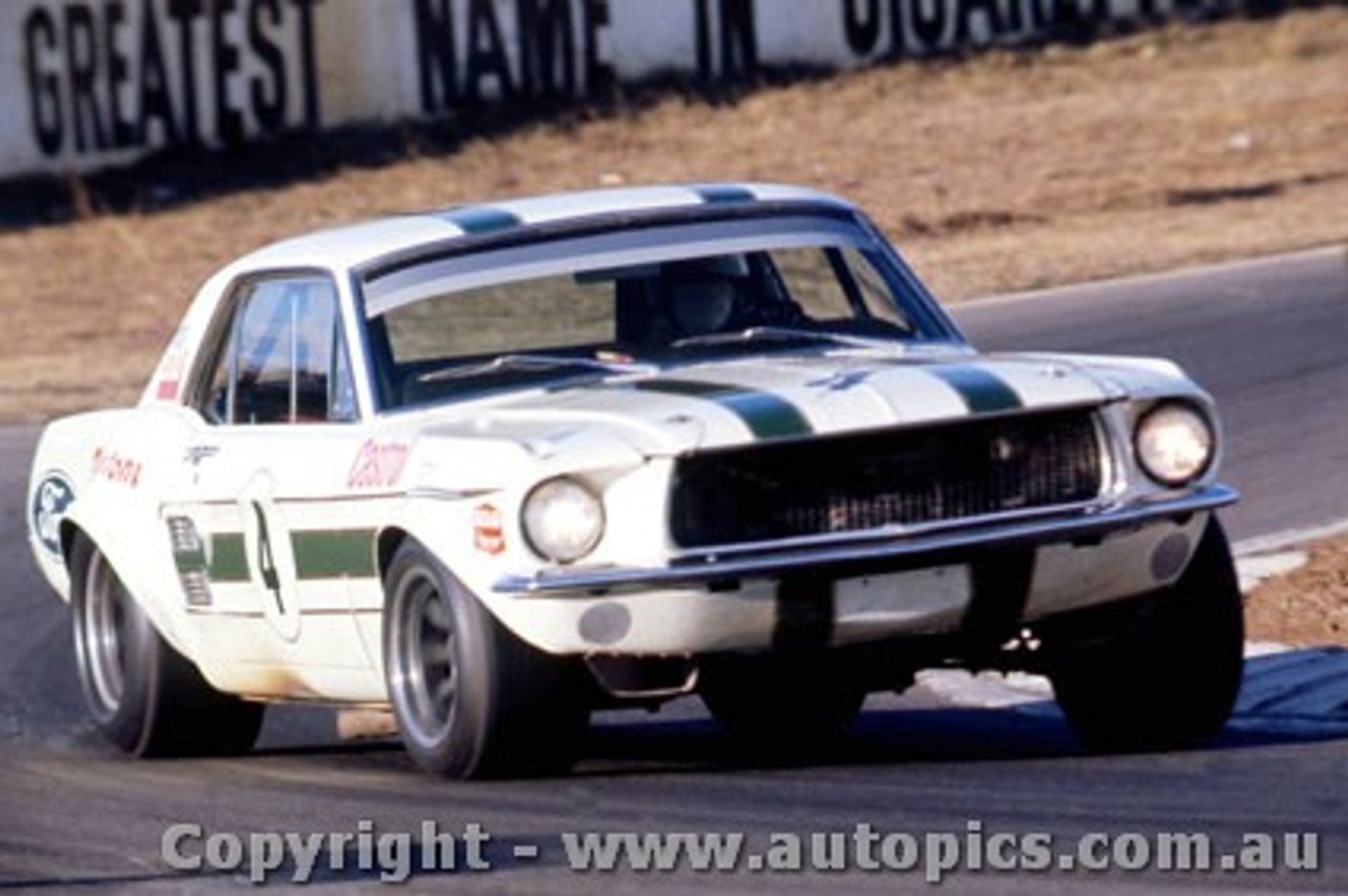71085 - Ian  Pete  Geoghegan Ford Mustang - Oran Park 1971