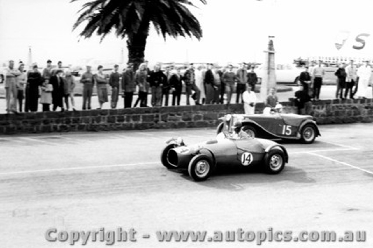 58414 -B. Sampson Morris Special & J. Clarke MG. TC - Geelong Speed Trials 1958