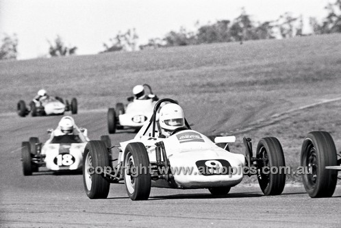 Glen Evens, Nimbus Vee - Oran Park 6th July 1980  - Code - 80-OP06780-085