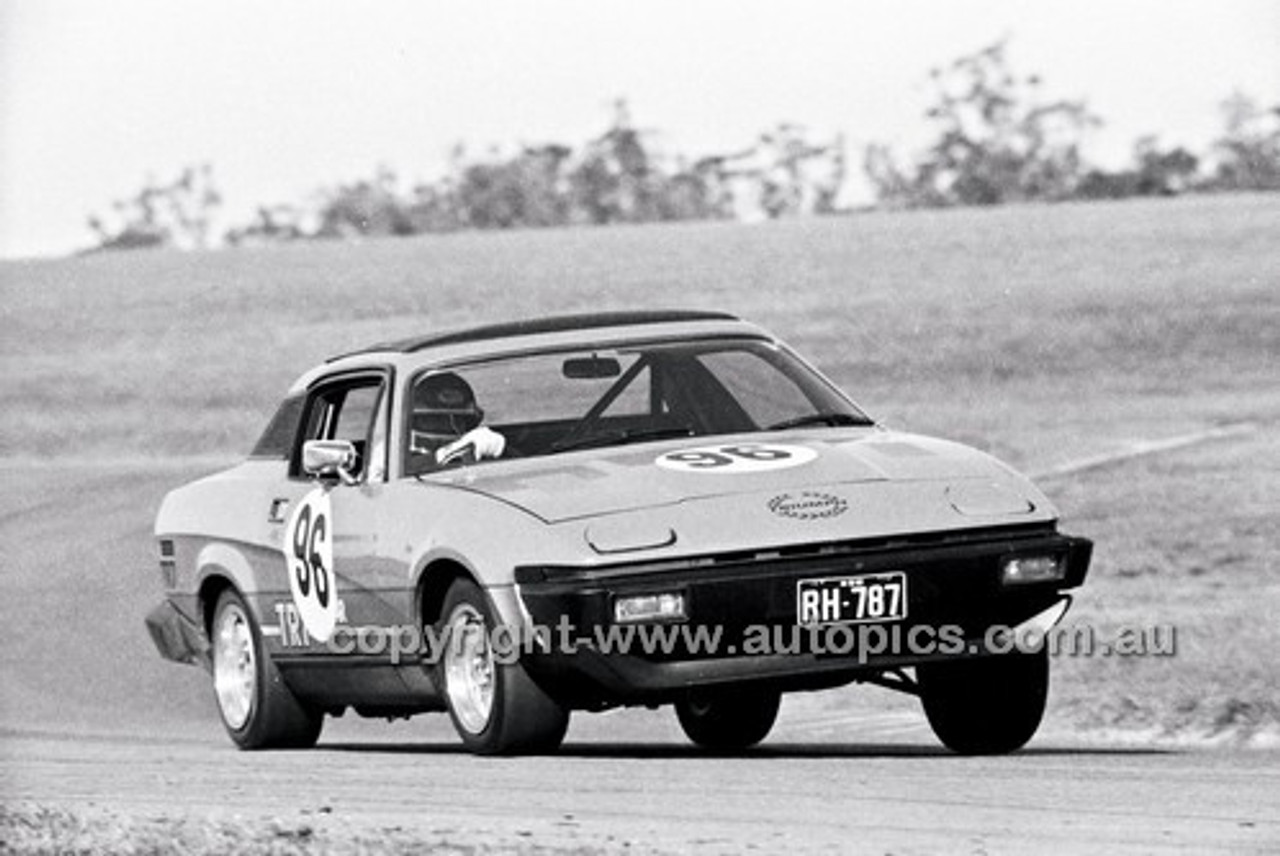 Oran Park 6th July 1980  - Code - 80-OP06780-114