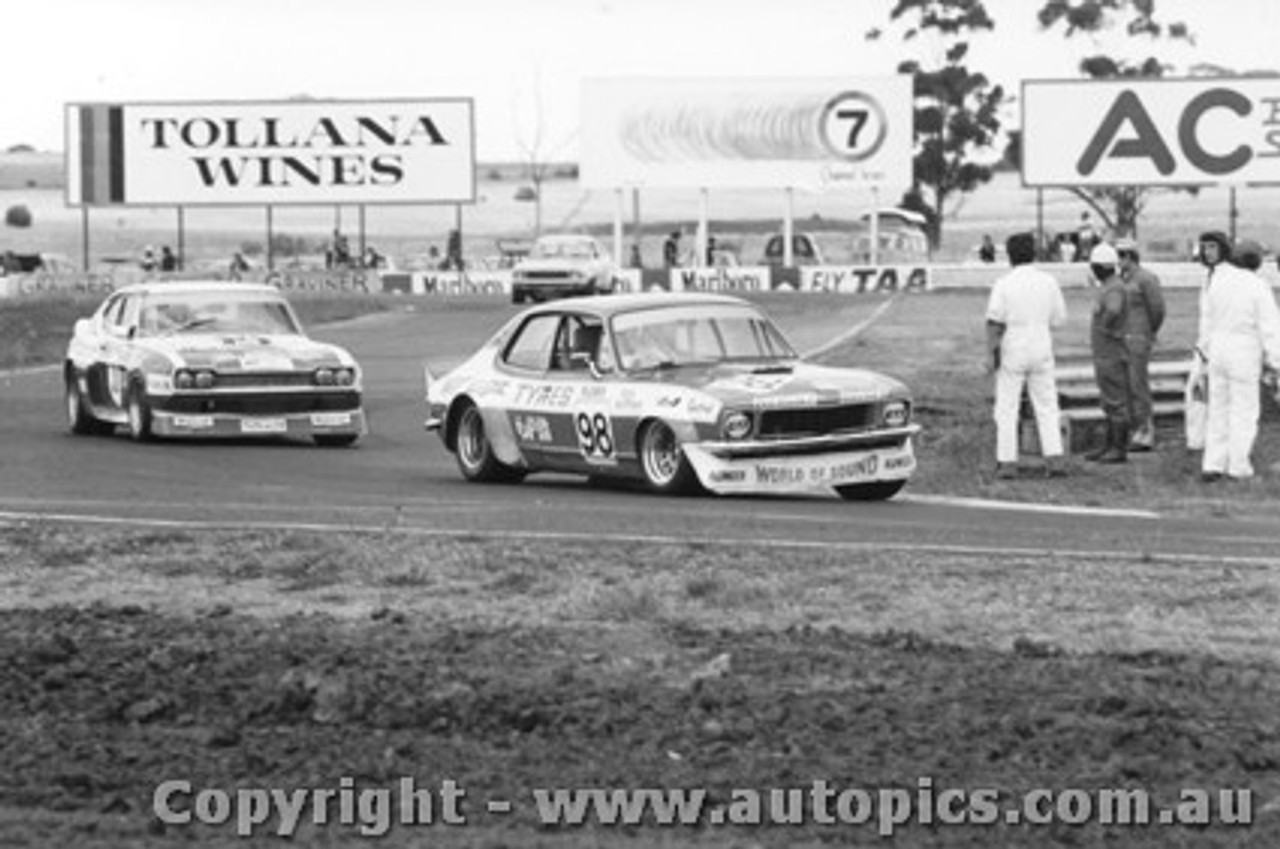 76025 - I. Diffen Chev Torana /  G. Appleton Ford Capri - Calder 1976