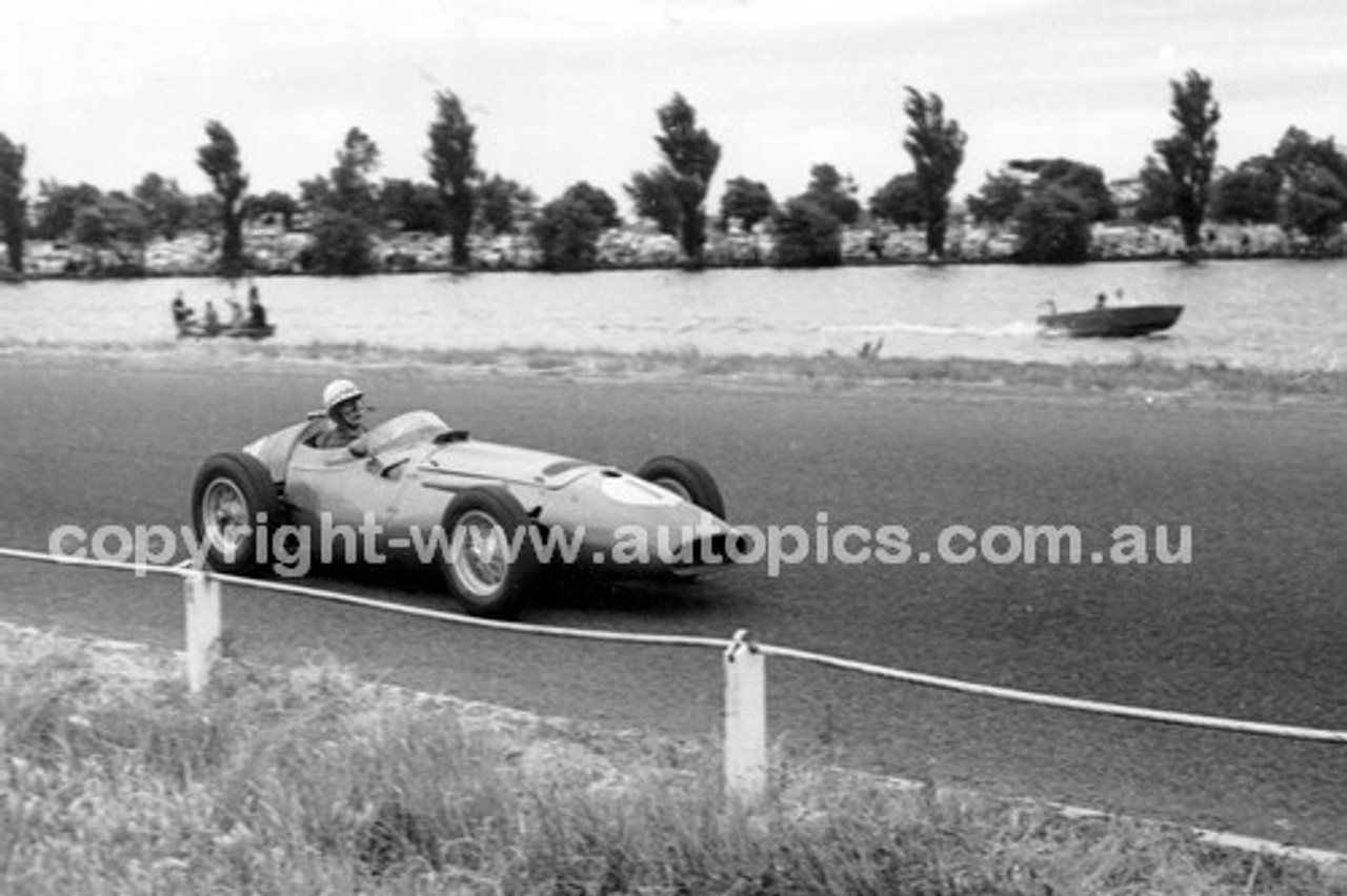 Jean Behra, Maserati 250F