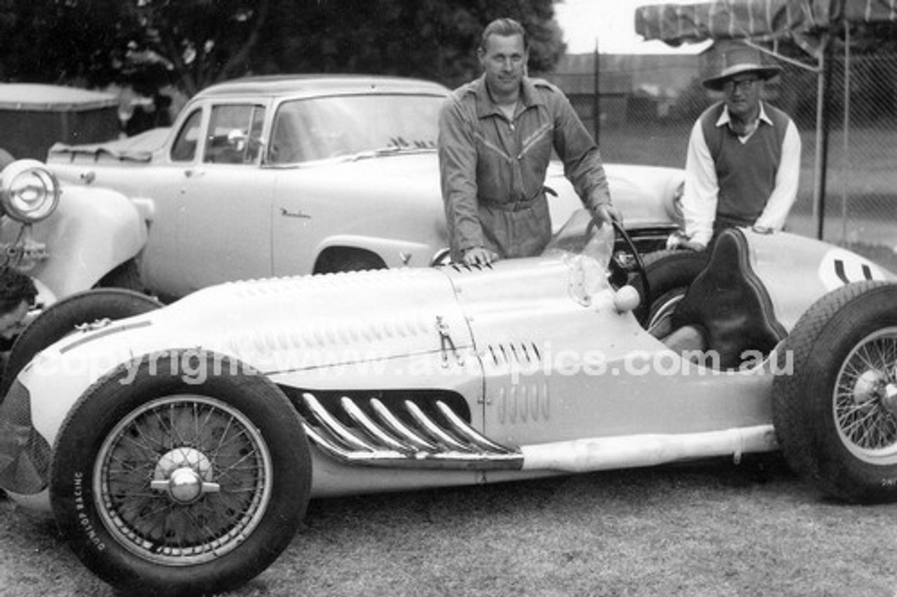 56523 - Doug Whiteford, Largo Talbot  - Australian Grand Prix  Albert Park 1956