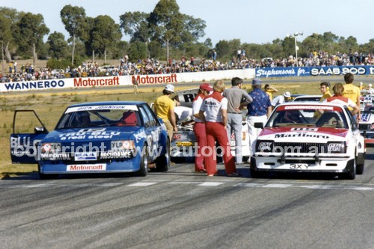 81084 - Dick Johnson, Falcon & Peter Brock, Commodore  - Wanneroo 1981