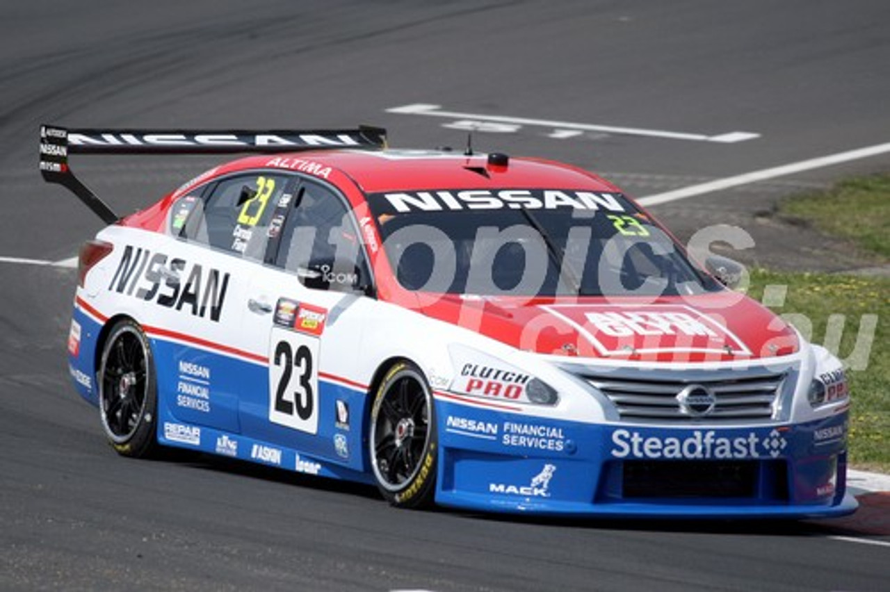 16716 Michael Caruso Dean Fiore Nissan Altima 2016 Bathurst 1000