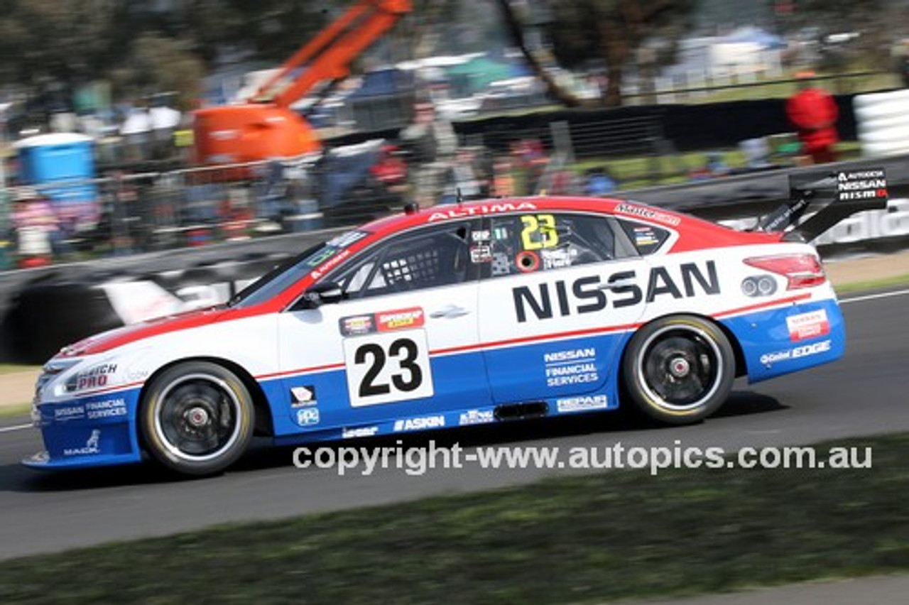 16717 Michael Caruso Dean Fiore Nissan Altima 2016 Bathurst 1000