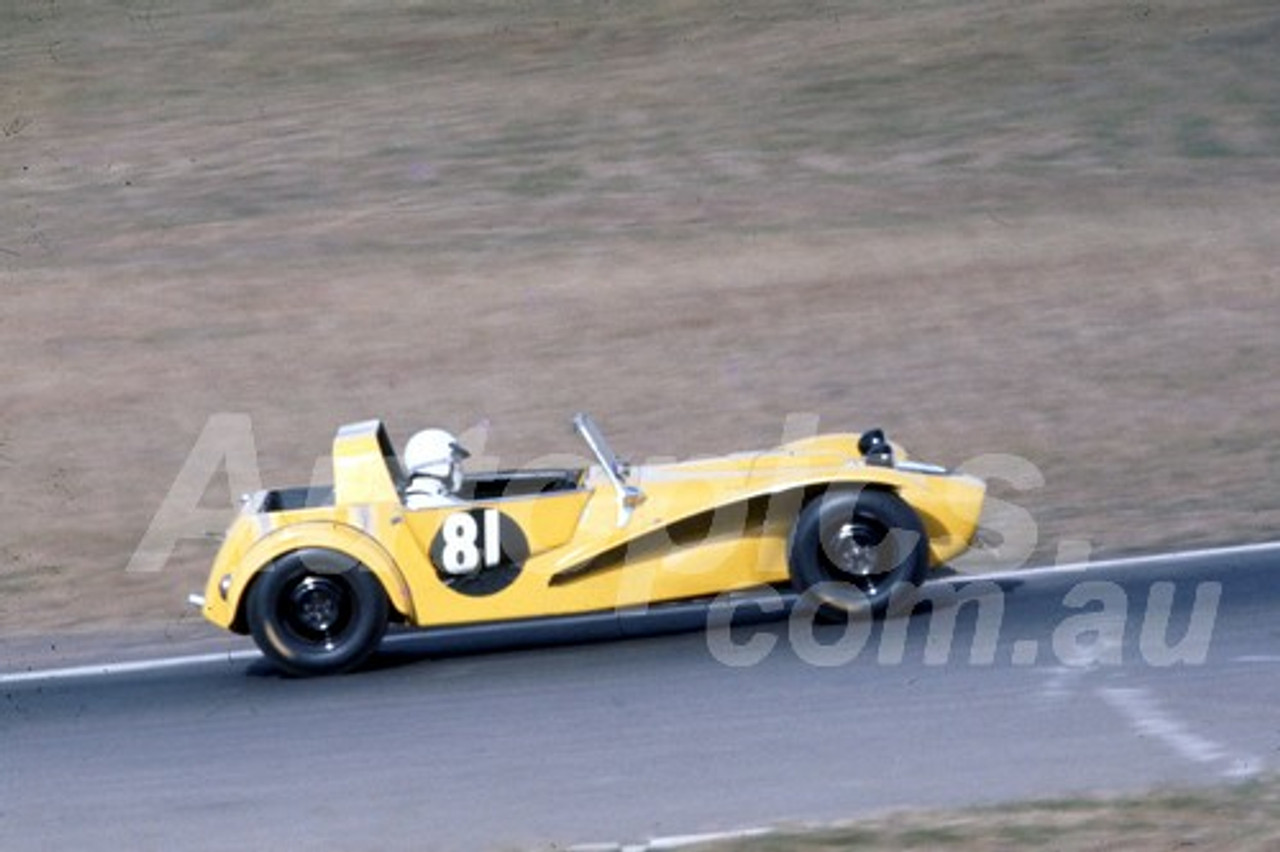 701058 -  S. Wiessner Canstel Ford - Oran Park 1970 - Photographer Bob Jess