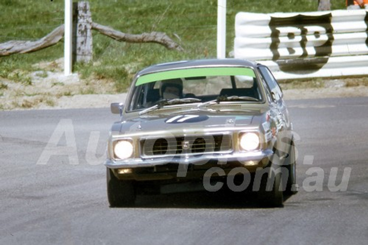 73914 - Graham Ryan  & Ray Lintott, Torana LJ XU1 - Hardie Ferodo 1000 Bathurst 1973 -  Photographer Bob Jess