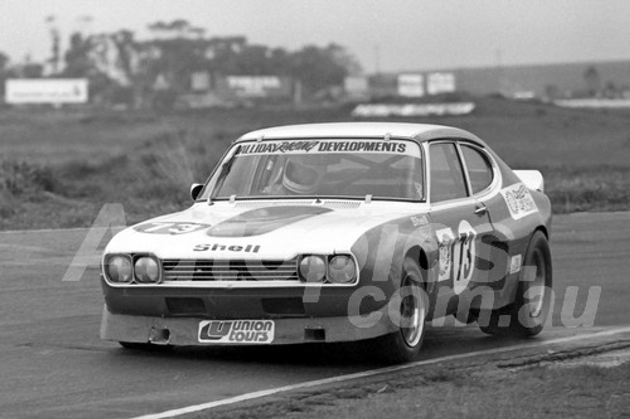 75139 - Don Halliday, Ford Capri - Calder 1975 - Photographer Peter D'Abbs