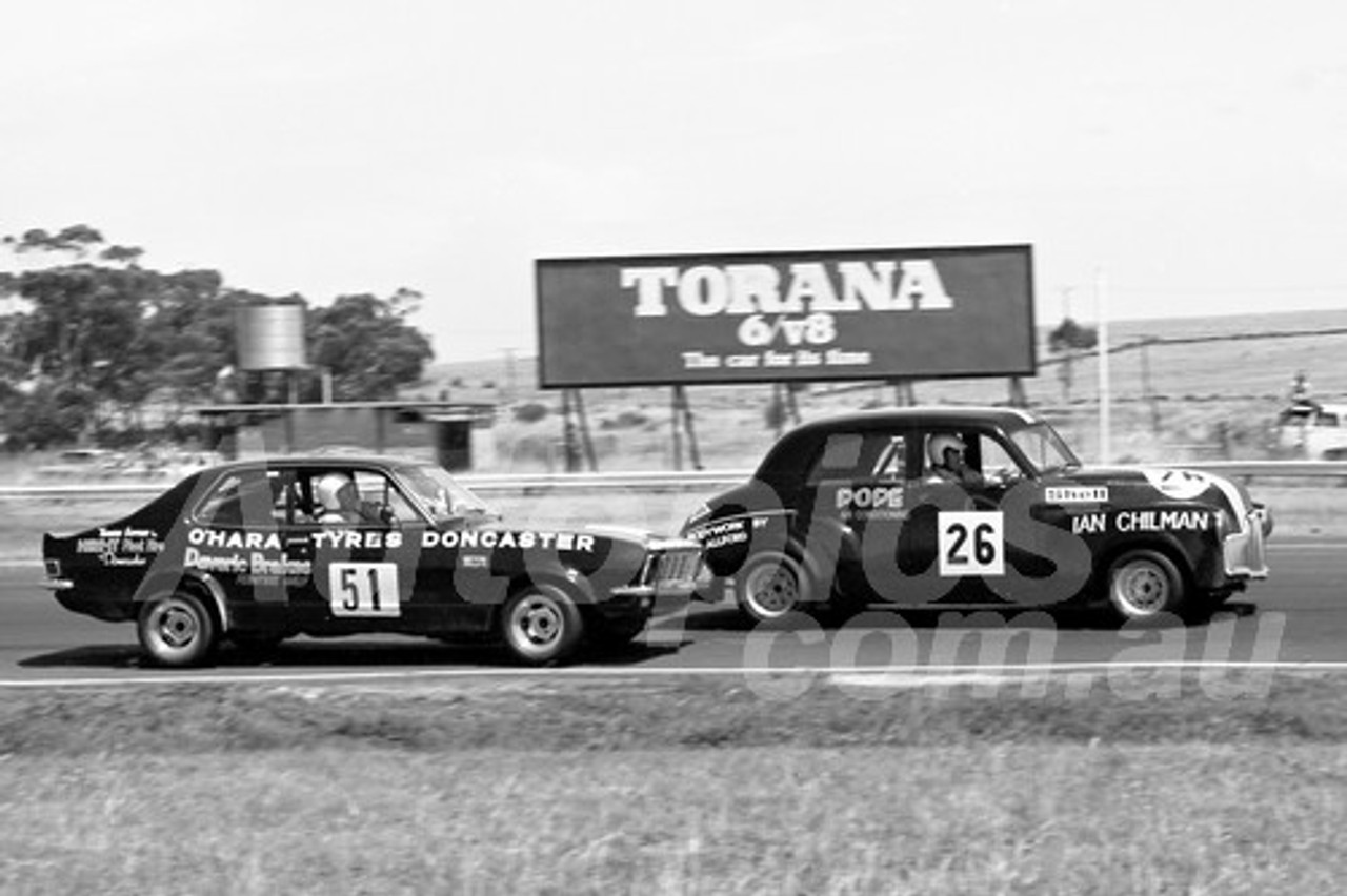 75182 - Ian Chilman, FX Holden & Bill Hamon, Torana - Calder 1975 - Photographer Peter D'Abbs