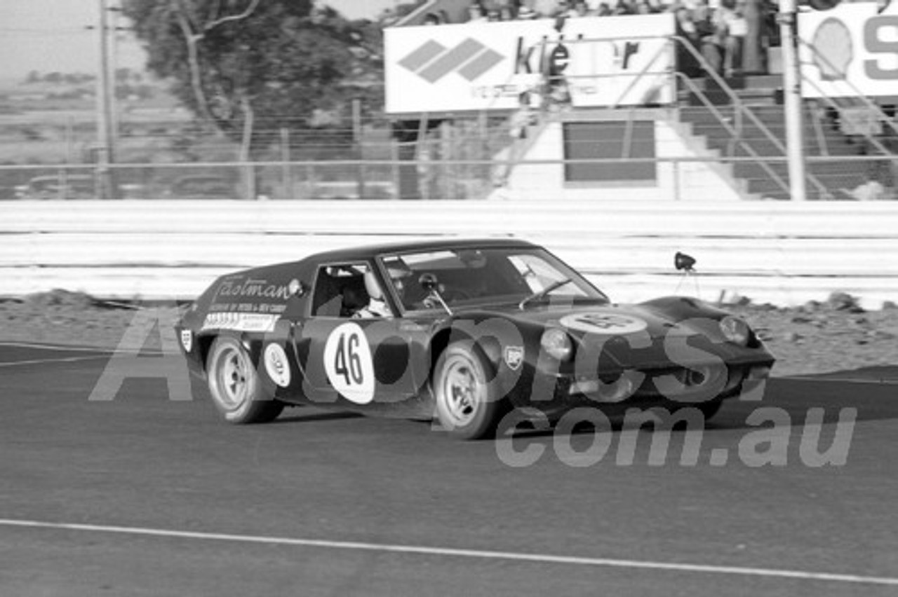 76121 - Peter Woodwood, Lotus 47 - Calder 1976 - Photographer Peter D'Abbs