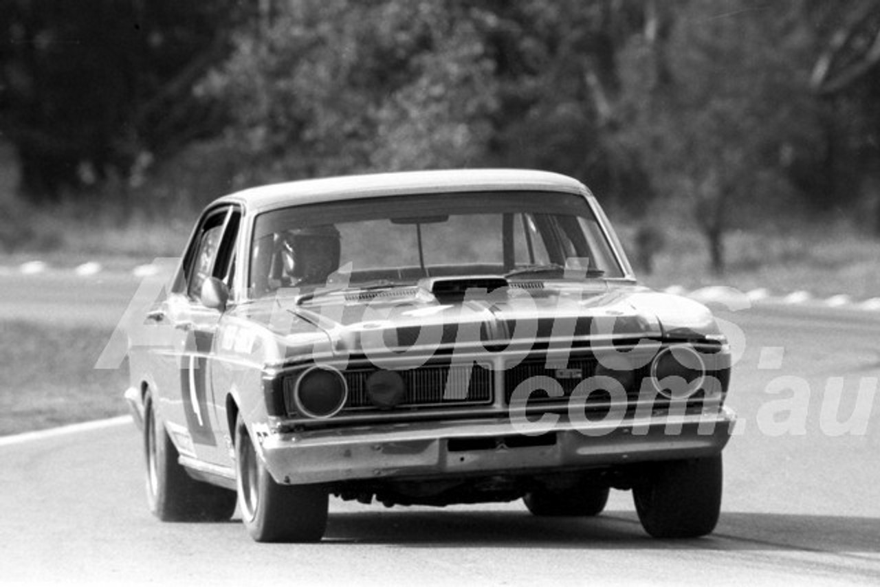 73233 - Fred Gibson, XY Falcon GTHO - ATCC Warwick Farm 15th July 1973 - Photographer Lance J Ruting