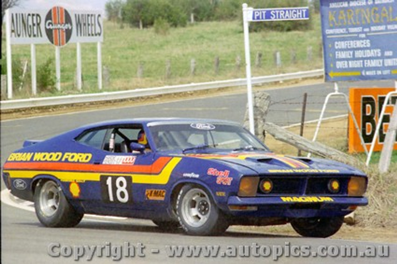 76756  -  Carter / Winter  Ford Falcon XB GT-  Bathurst 1976