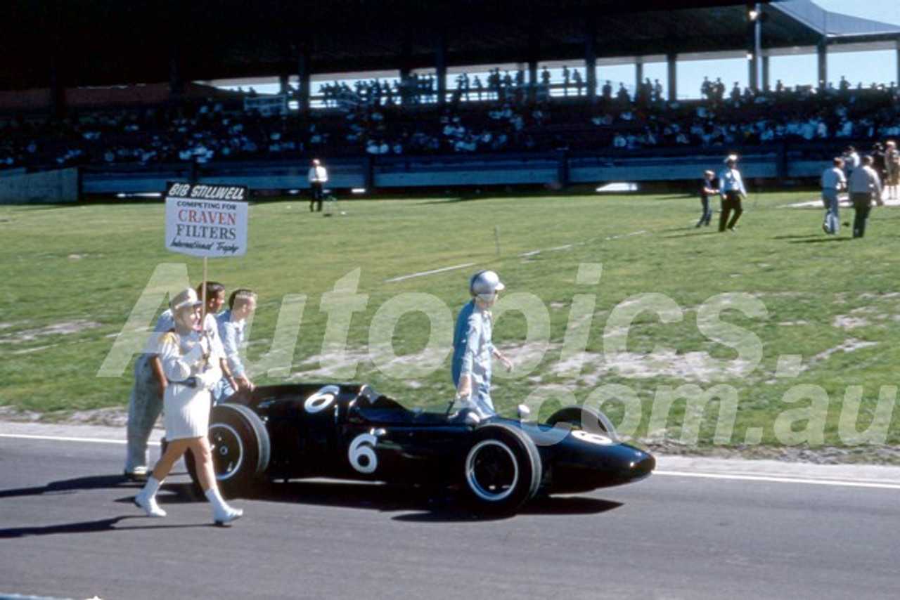 62604 - Bib Stillwell, Cooper T53 Climax - Sandown 11th March 1962  - Photographer  Barry Kirkpatrick