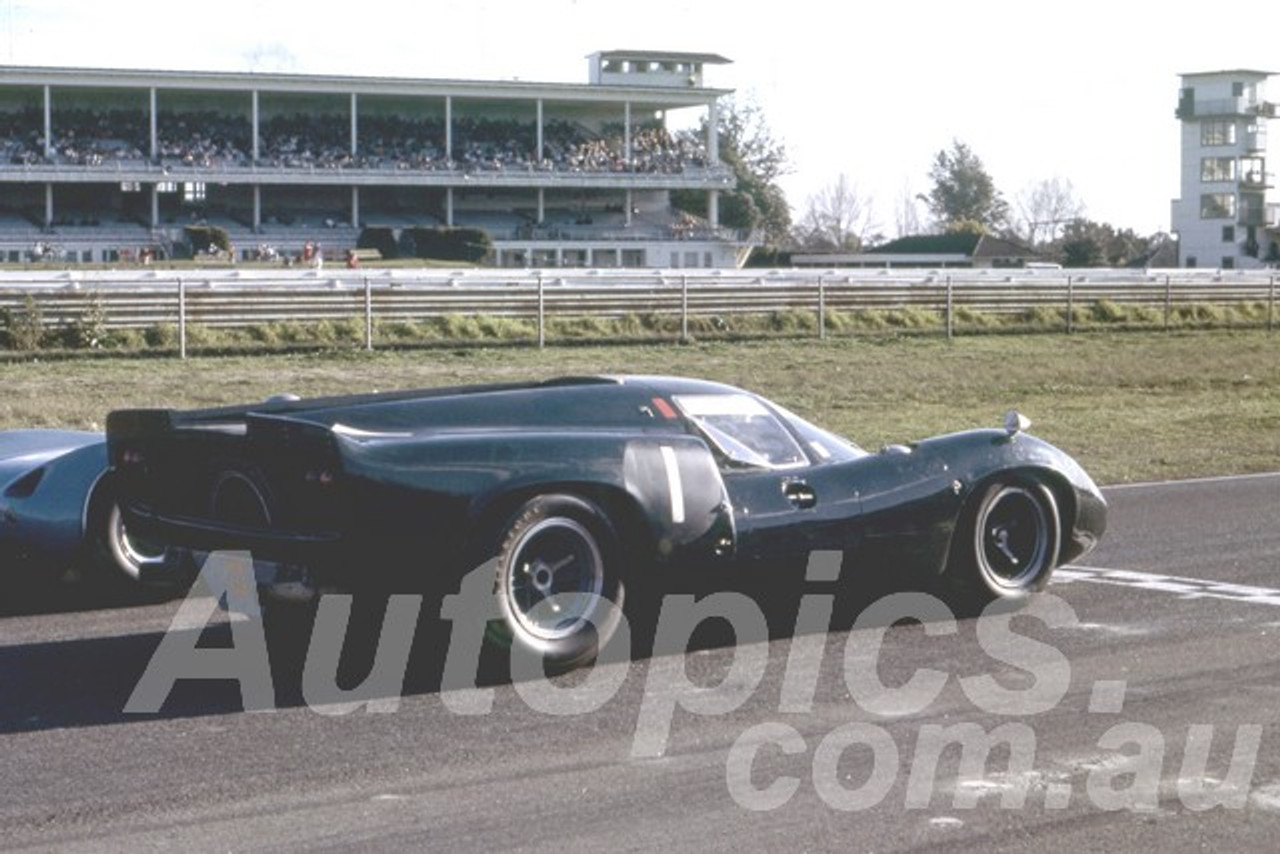 67114 - Paul Hawkins, Lola T70 Warwick Farm 1967 - Peter Wilson Collection