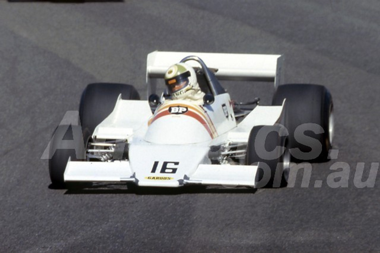 81628 - Barry Singleton, Gardos - Amaroo 1981- Photographer Lance J Ruting