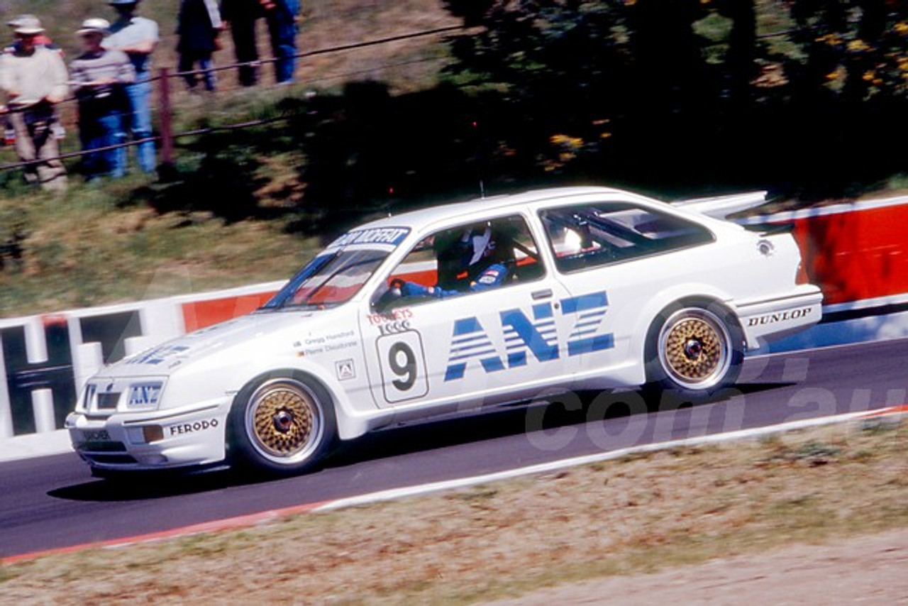 90834  -  KLAUS NIEDZWIEDZ / FRANK BIELA / PIERRE DIEUDONNE, FORD SIERRA - Tooheys 1000 Bathurst 1990 - Photographer Ray Simpson