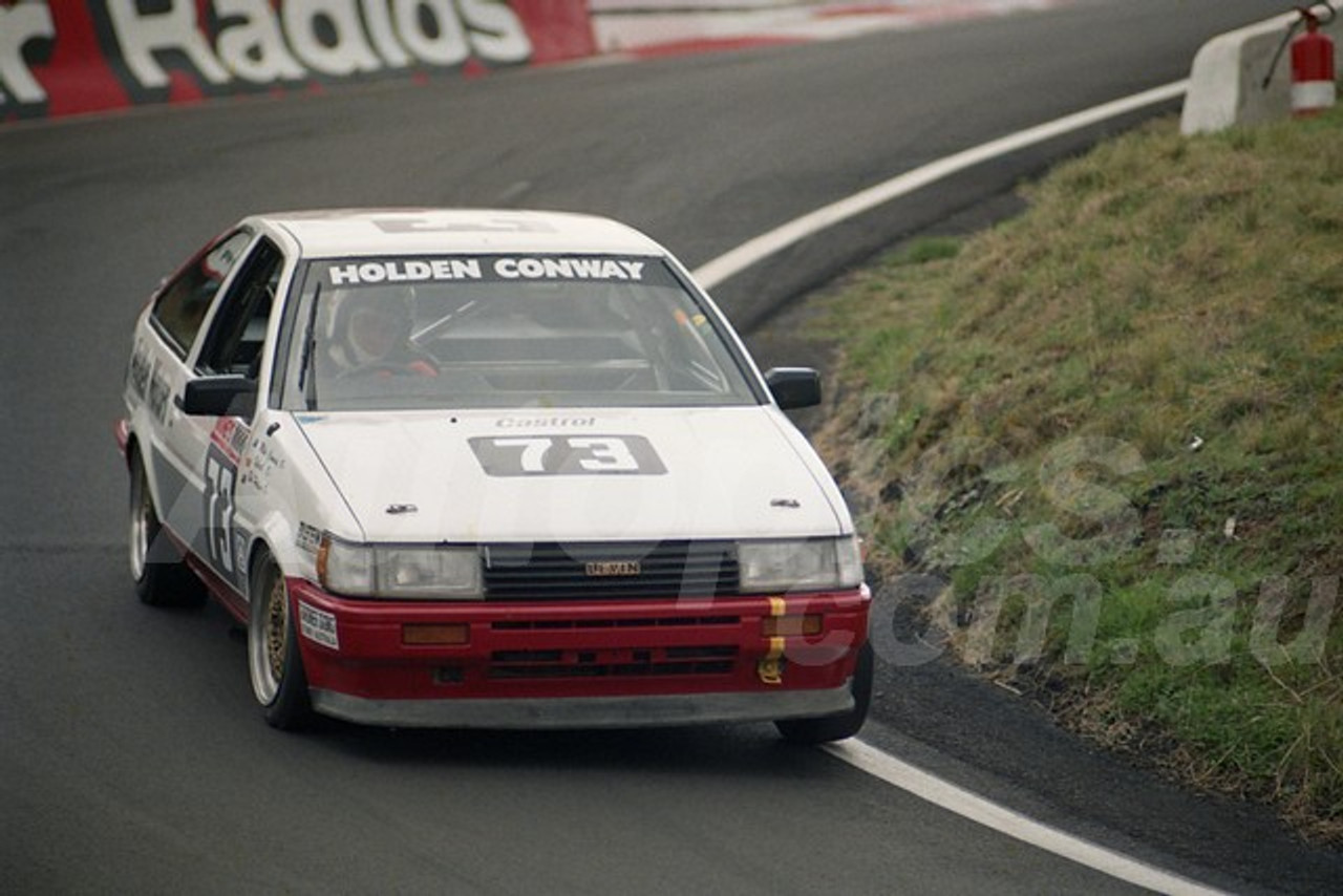 90895 - KEITH McCULLOCH / PHIL ALEXANDER, TOYOTA COROLLA - Practiced and did not start - Tooheys 1000 Bathurst 1990 - Photographer Ray Simpson