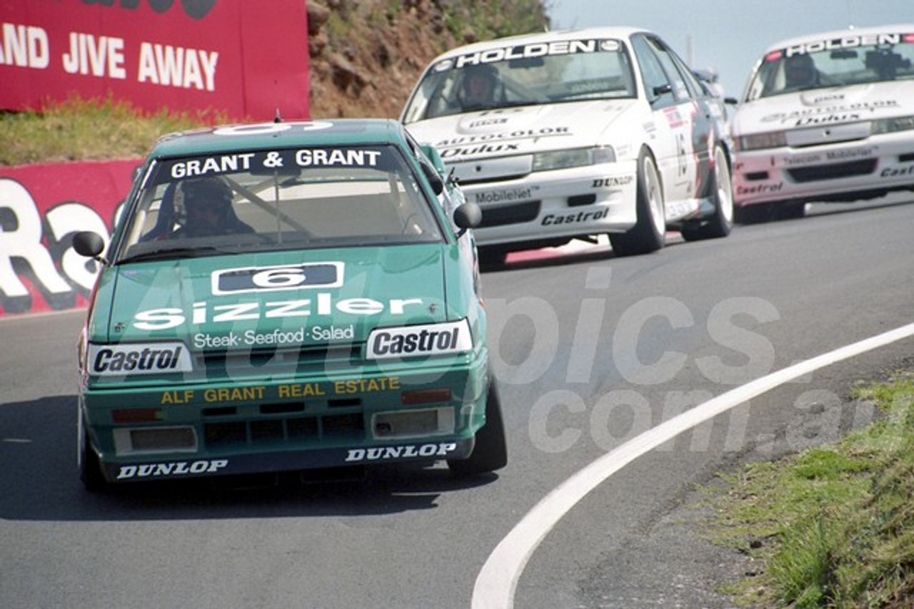 91801 - ALF GRANT / TIM GRANT, NISSAN SKYLINE HR31 - 1991 Bathurst Tooheys 1000 - Photographer Ray Simpson