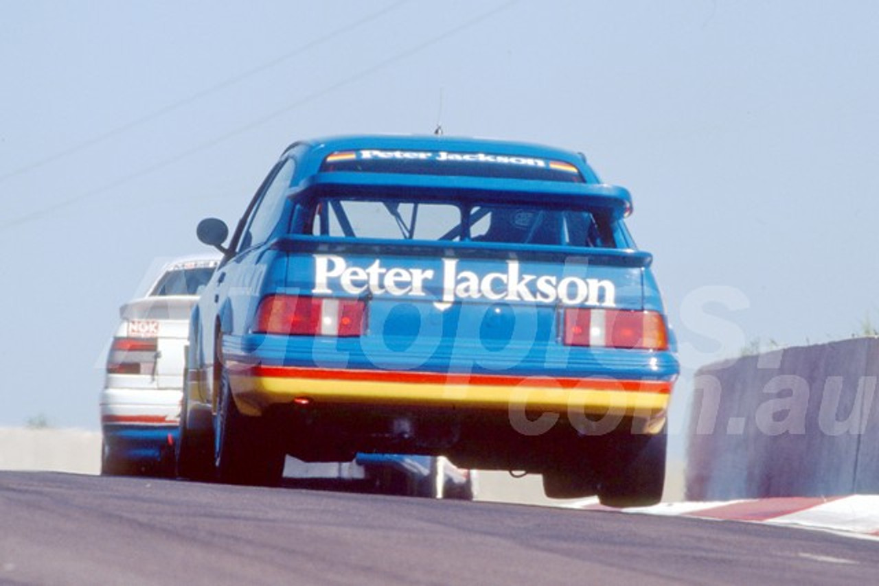 91812 - GLENN SETON / GREGG HANSFORD, FORD SIERRA - 1991 Bathurst Tooheys 1000 - Photographer Ray Simpson