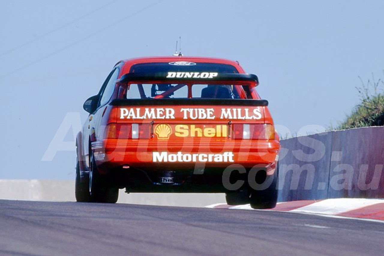 91863 - DICK JOHNSON / JOHN BOWE, FORD SIERRA - 1991 Bathurst Tooheys 1000 - Photographer Ray Simpson