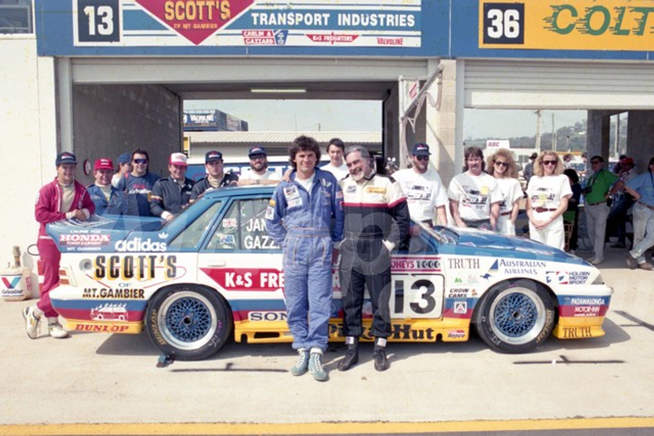 91886 - PETER JANSON / PETER GAZZARD, COMMODORE VL - 1991 Bathurst Tooheys 1000 - Photographer Ray Simpson