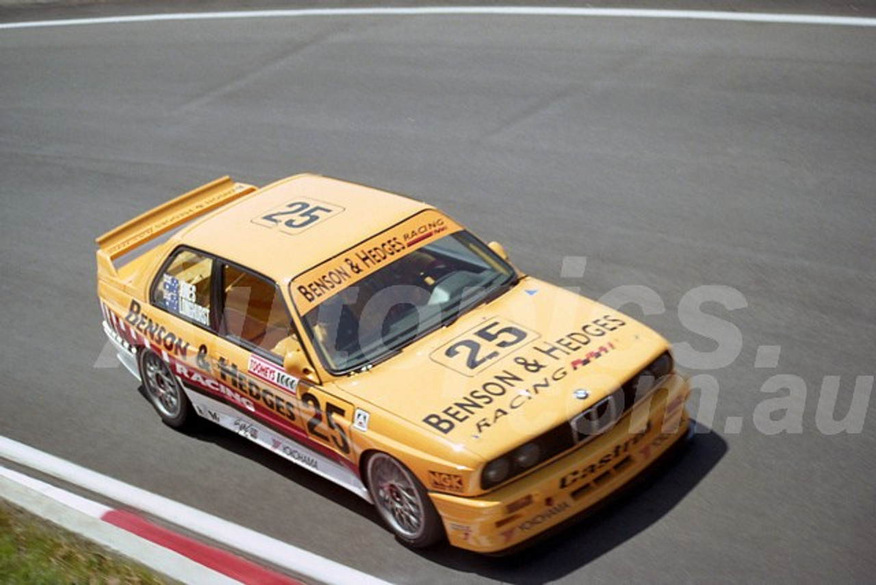 91895 - TONY LONGHURST / ALAN JONES, BMW M3 - 1991 Bathurst Tooheys 1000 - Photographer Ray Simpson