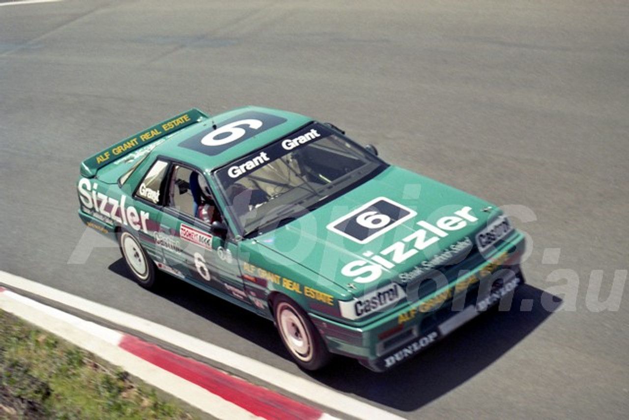 92771 -  ALF GRANT / TIM GRANT, NISSAN SKYLINE HR31 - 1992 Bathurst Tooheys 1000 - Photographer Lance J Ruting