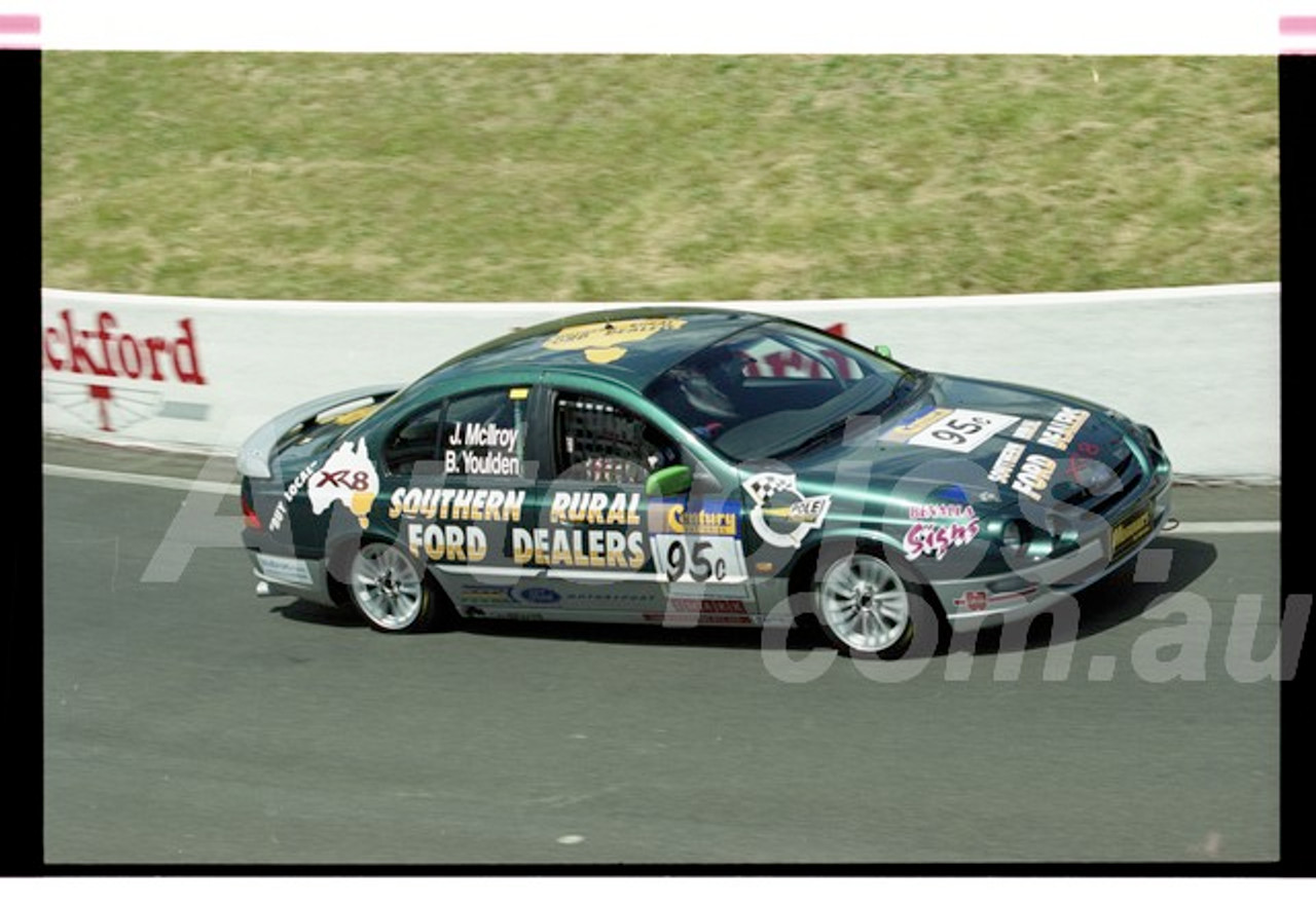 Bathurst FIA 1000 15th November 1999 - Photographer Marshall Cass - Code 99-MC-B99-043