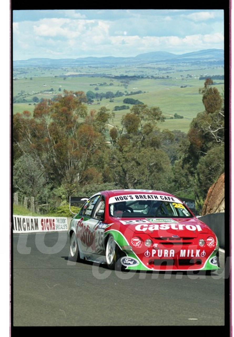 Bathurst FIA 1000 15th November 1999 - Photographer Marshall Cass - Code 99-MC-B99-078