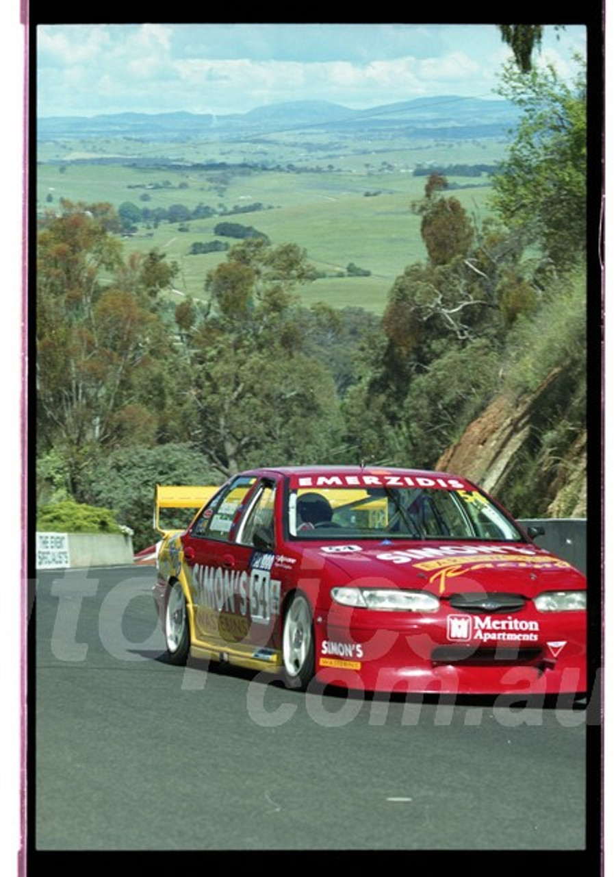 Bathurst FIA 1000 15th November 1999 - Photographer Marshall Cass - Code 99-MC-B99-086