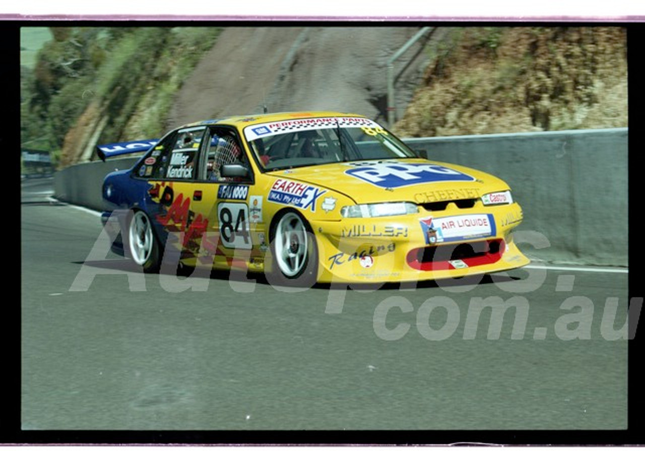 Bathurst FIA 1000 15th November 1999 - Photographer Marshall Cass - Code 99-MC-B99-110
