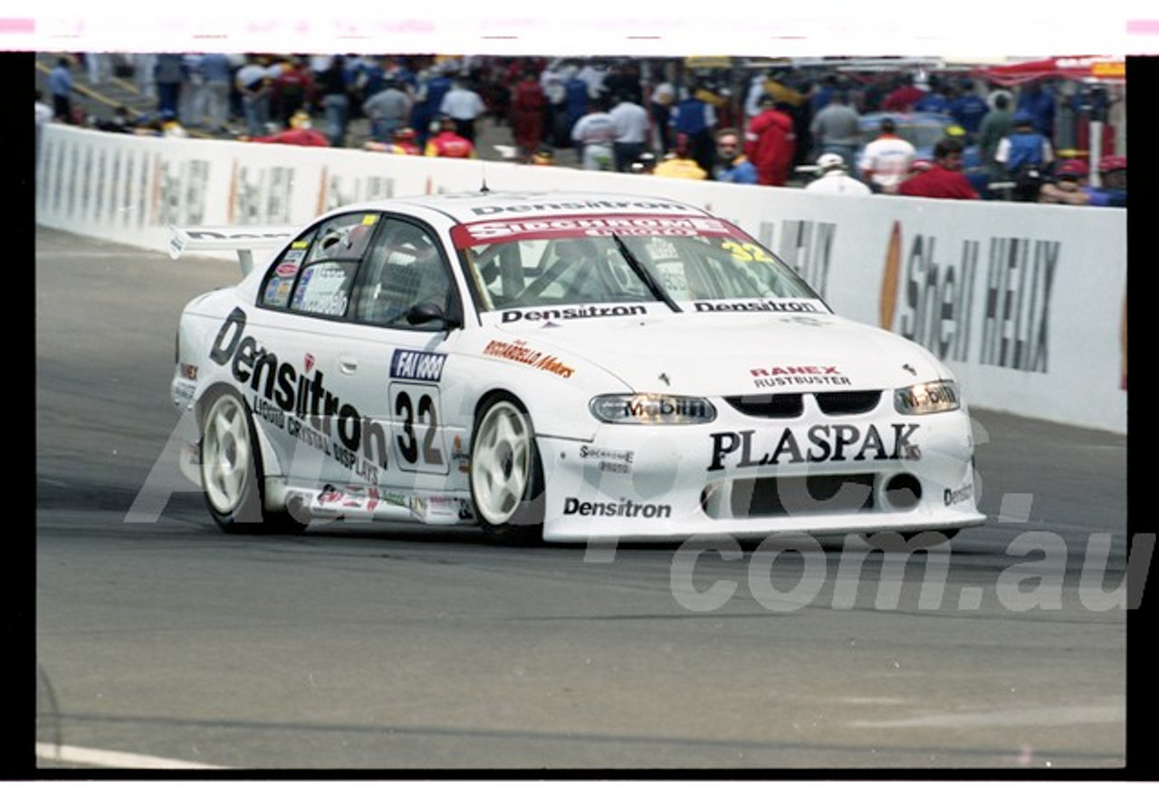 Bathurst FIA 1000 15th November 1999 - Photographer Marshall Cass - Code 99-MC-B99-115