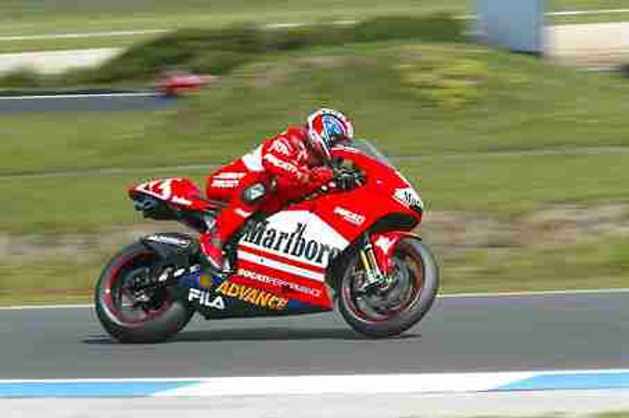 203306-  Troy Bayliss - Ducati - AGP Phillip Island 2003