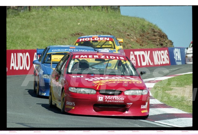 Bathurst FIA 1000 15th November 1999 - Photographer Marshall Cass - Code 99-MC-B99-518