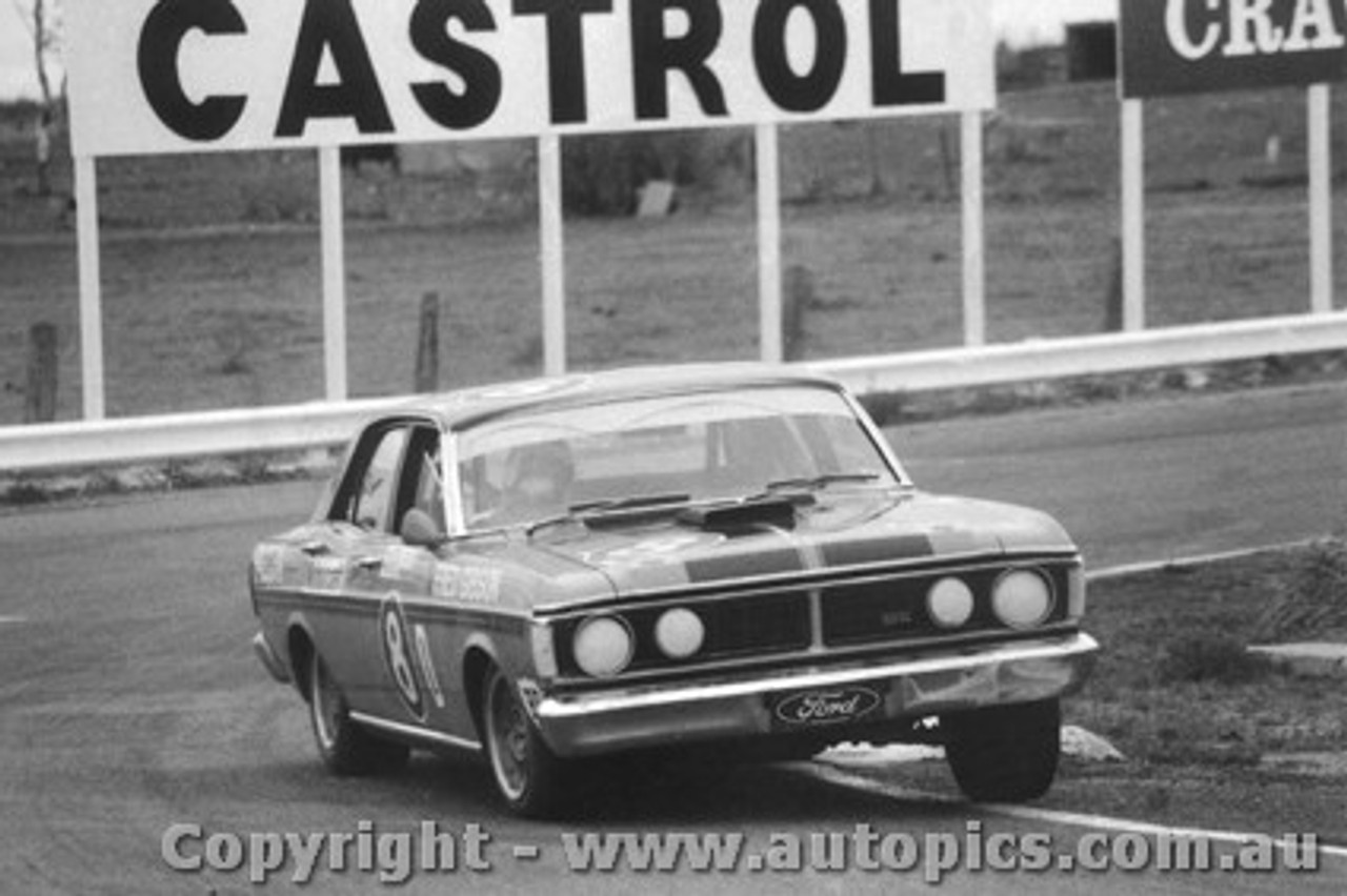 72736 - Fred Gibson - Ford Falcon GTHO Phase 3 - Bathurst 1972