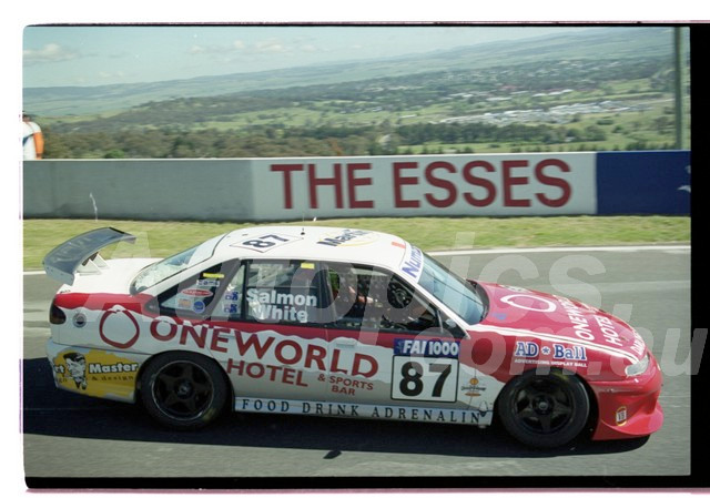 Bathurst FIA 1000 15th November 1999 - Photographer Marshall Cass - Code 99-MC-B99-818