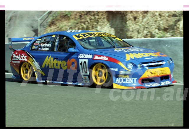 Bathurst FIA 1000 15th November 1999 - Photographer Marshall Cass - Code 99-MC-B99-916