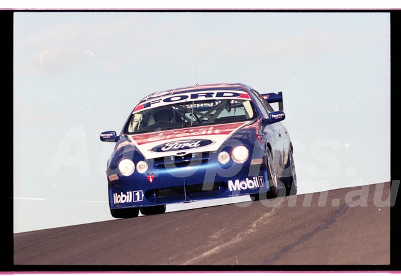 Bathurst FIA 1000 15th November 1999 - Photographer Marshall Cass - Code 99-MC-B99-1008