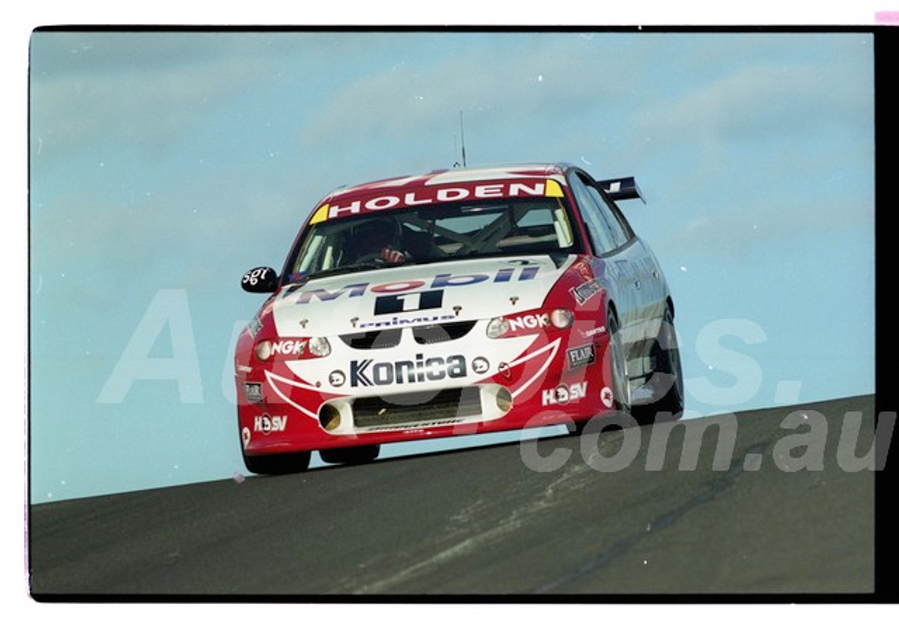 Bathurst FIA 1000 15th November 1999 - Photographer Marshall Cass - Code 99-MC-B99-1013