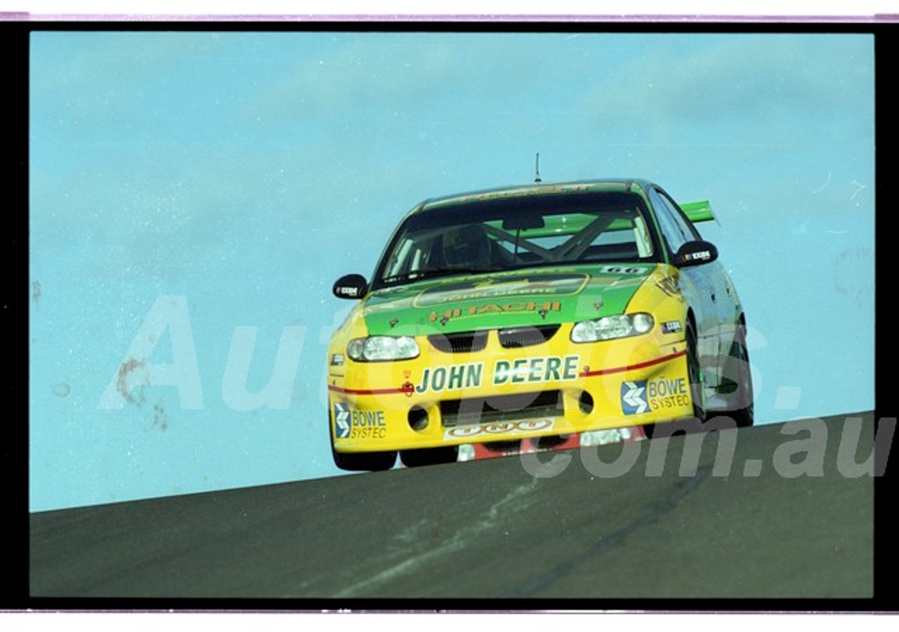 Bathurst FIA 1000 15th November 1999 - Photographer Marshall Cass - Code 99-MC-B99-1033