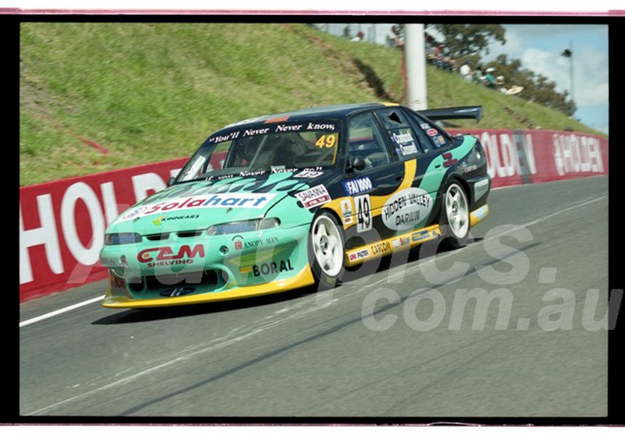 Bathurst FIA 1000 15th November 1999 - Photographer Marshall Cass - Code 99-MC-B99-1052