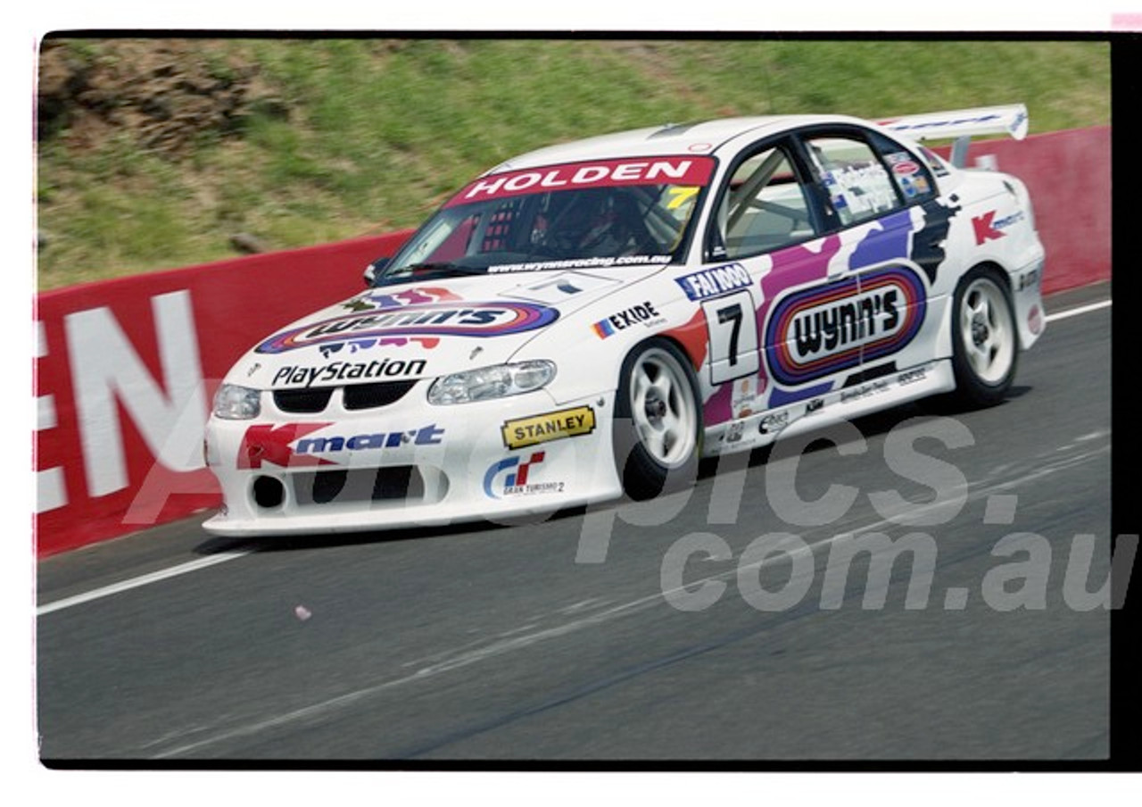 Bathurst FIA 1000 15th November 1999 - Photographer Marshall Cass - Code 99-MC-B99-1055