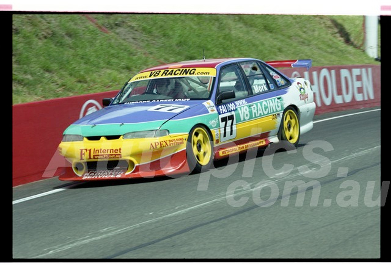 Bathurst FIA 1000 15th November 1999 - Photographer Marshall Cass - Code 99-MC-B99-1056