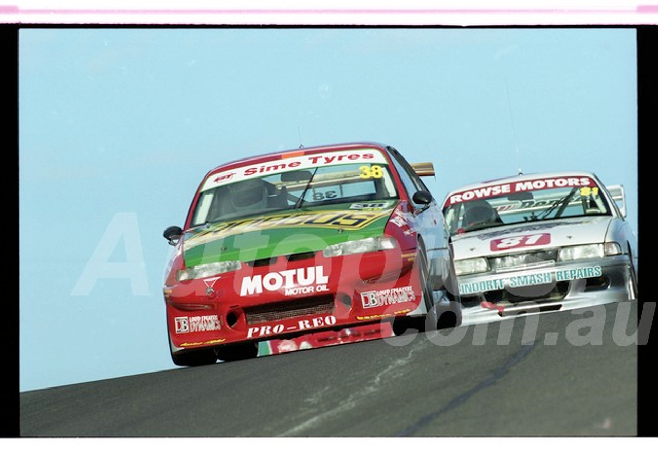 Bathurst FIA 1000 15th November 1999 - Photographer Marshall Cass - Code 99-MC-B99-1123