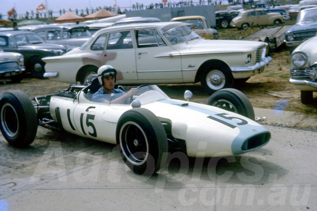 65583 - Jack McDonald in Bill Patterson's Cooper Climax - Sandown 1965 - Jim Bertram Collection