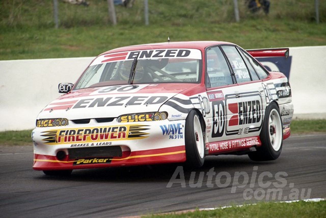 96825 - PETER McLEOD / RYAN McLEOD - Commodore VR - AMP Bathurst 1000 1996 - Photographer Marshall Cass